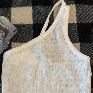 American Eagle white crop top